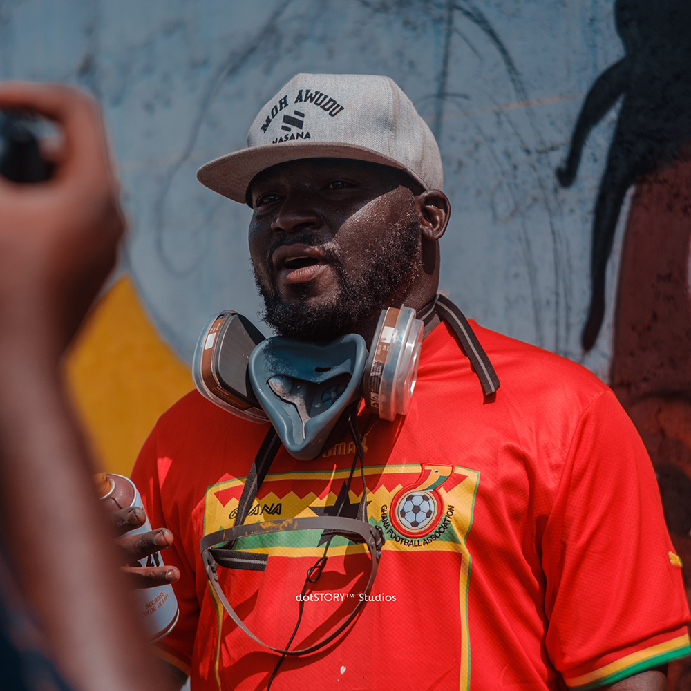 Mo Awudu - Spray Painting Kudus